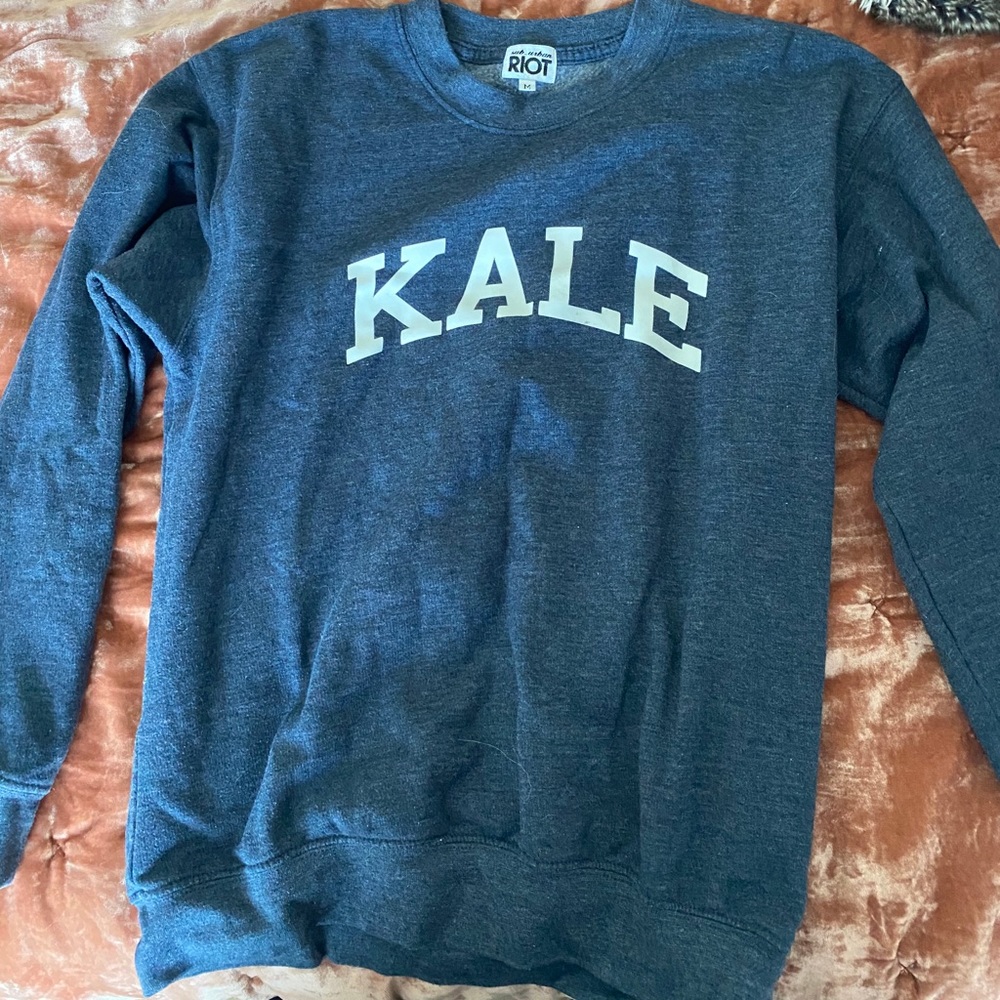 Sub urban riot Kale Sweatshirt